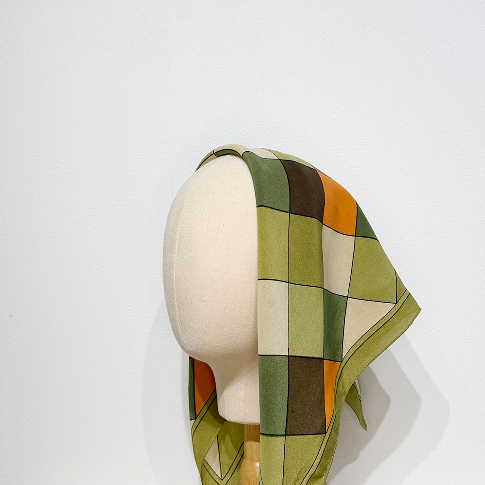 Vintage Silk scarf _S-36