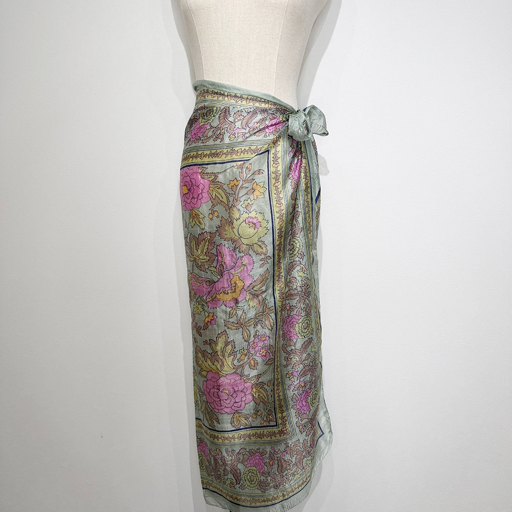 Vintage Silk scarf _L-9_