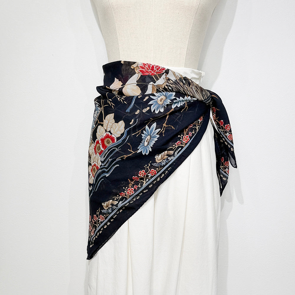 Vintage scarf _M-5