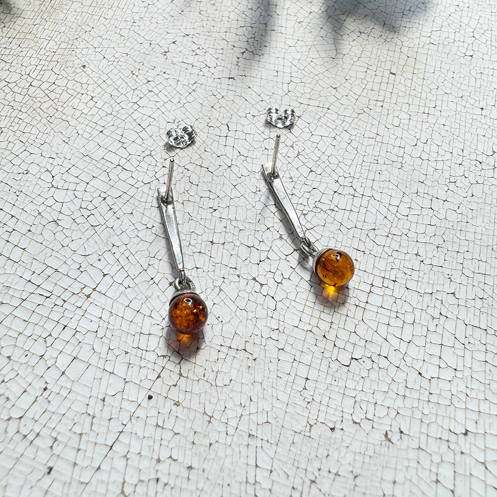 Pendientes de ámbar oscilantes de plata vintage