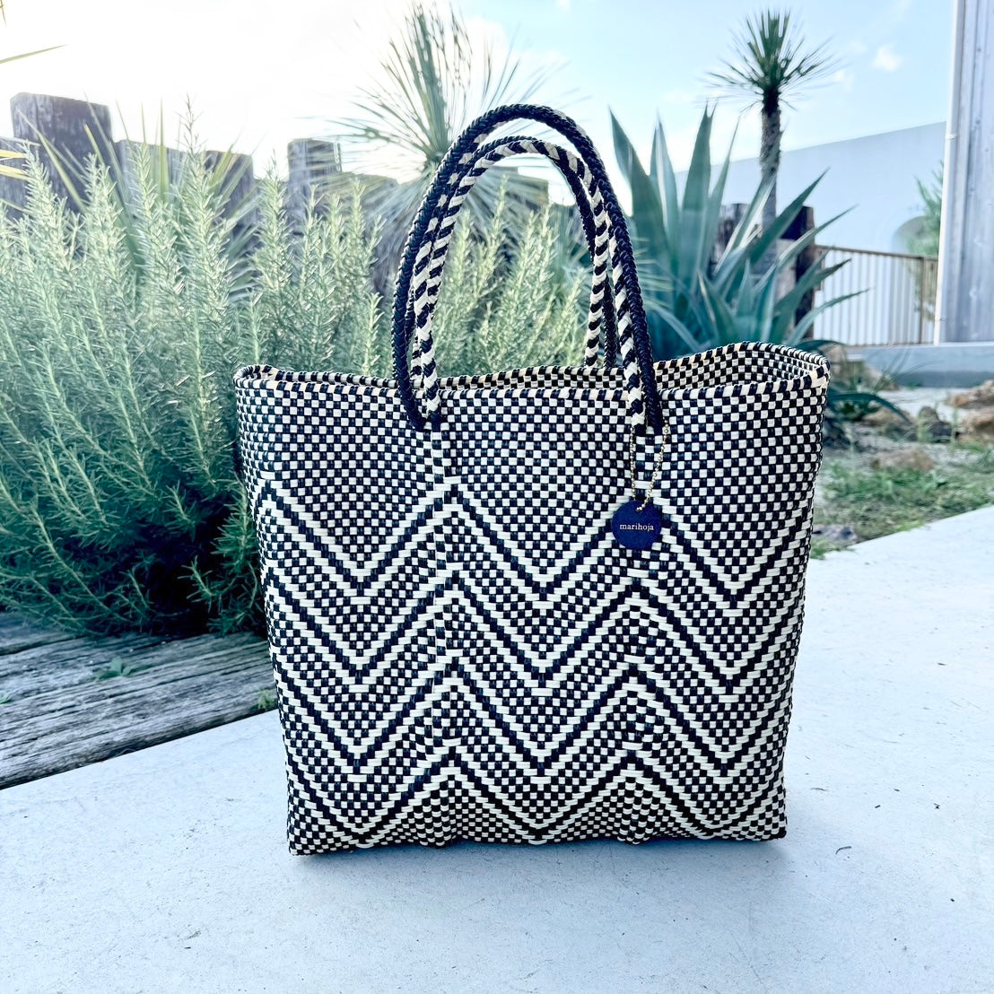 marihoja メルカドバック