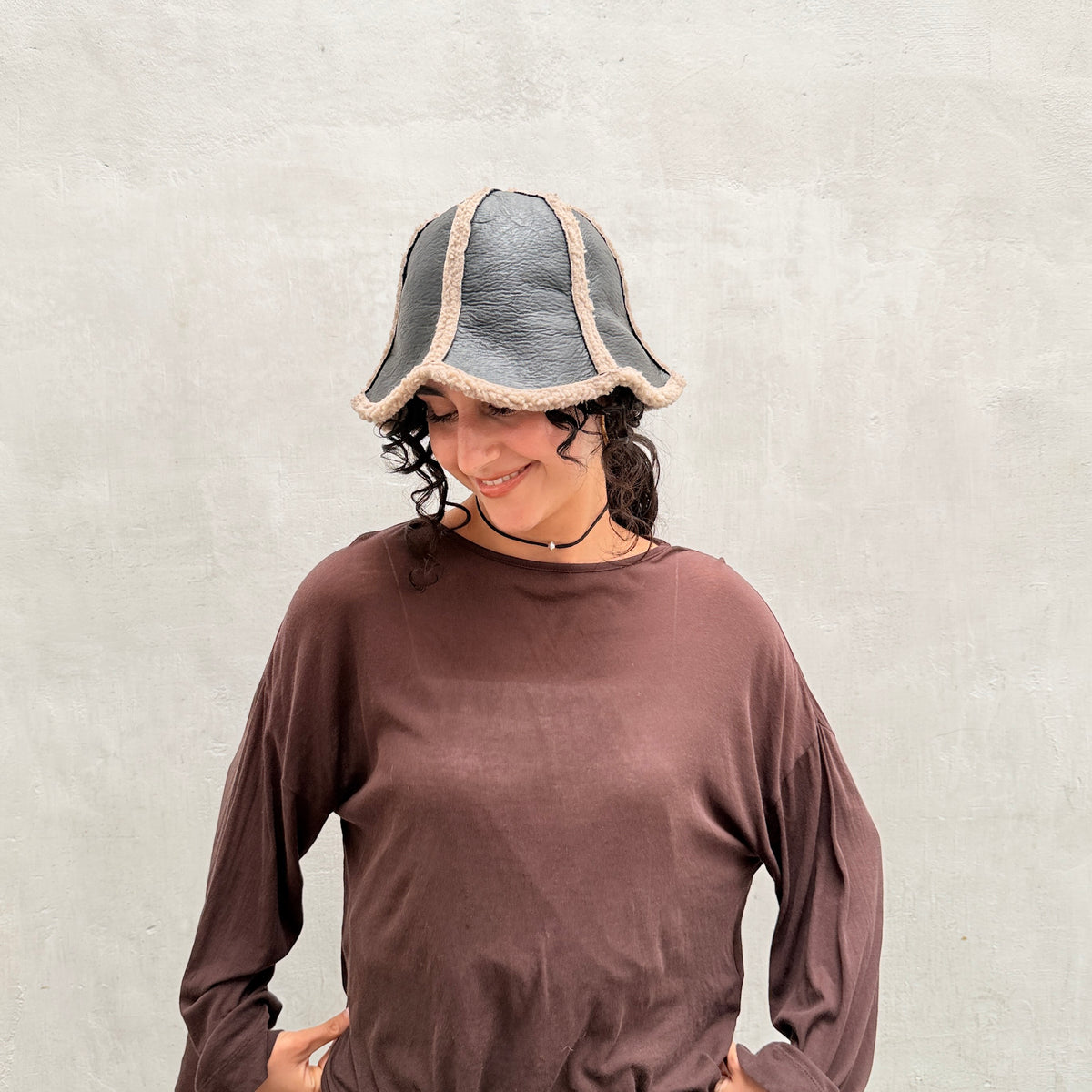 Mouton Tulip Hat