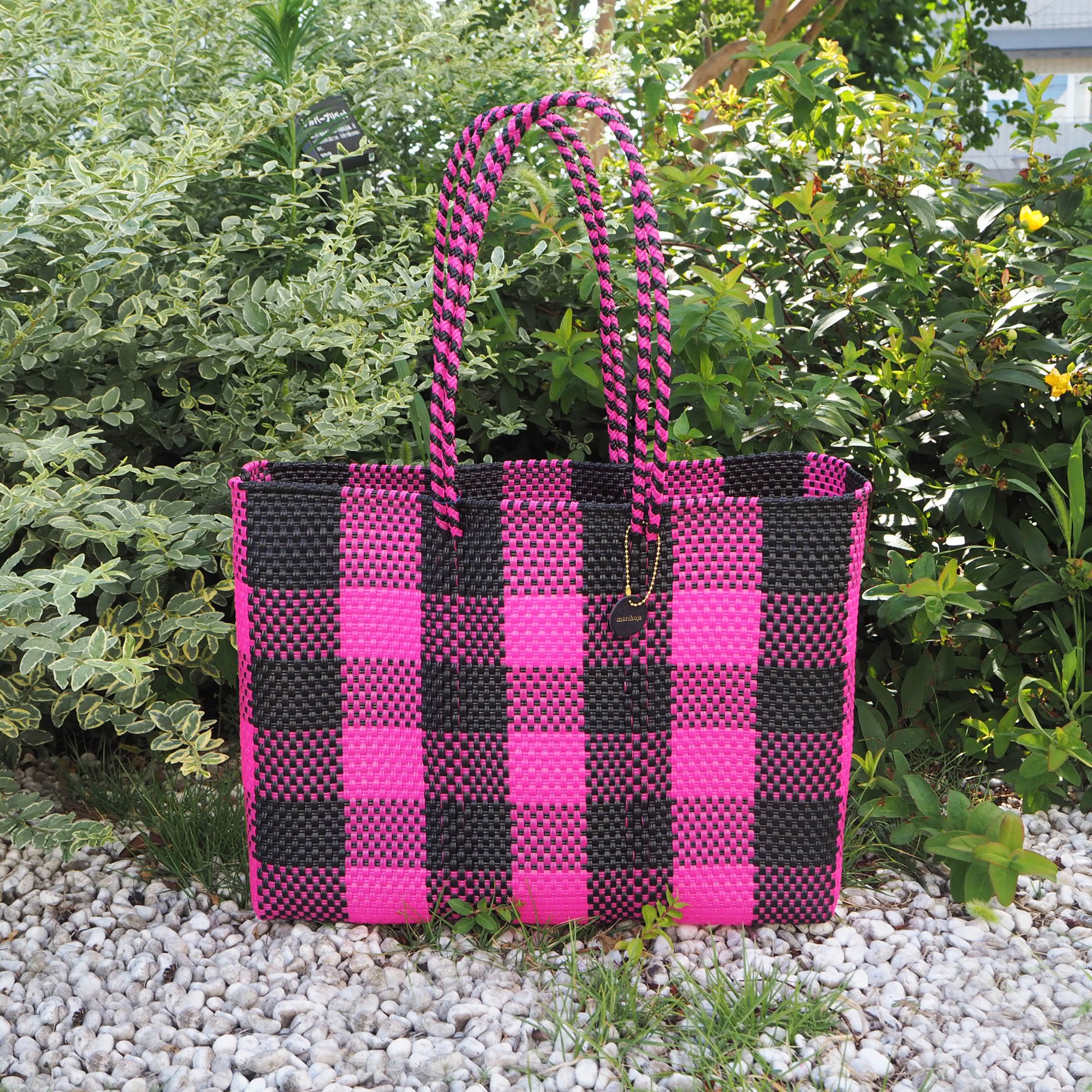 [Artículos pedidos para entrega en Septiembre] Mercado Bag Isabel (Negro&amp;Crema)