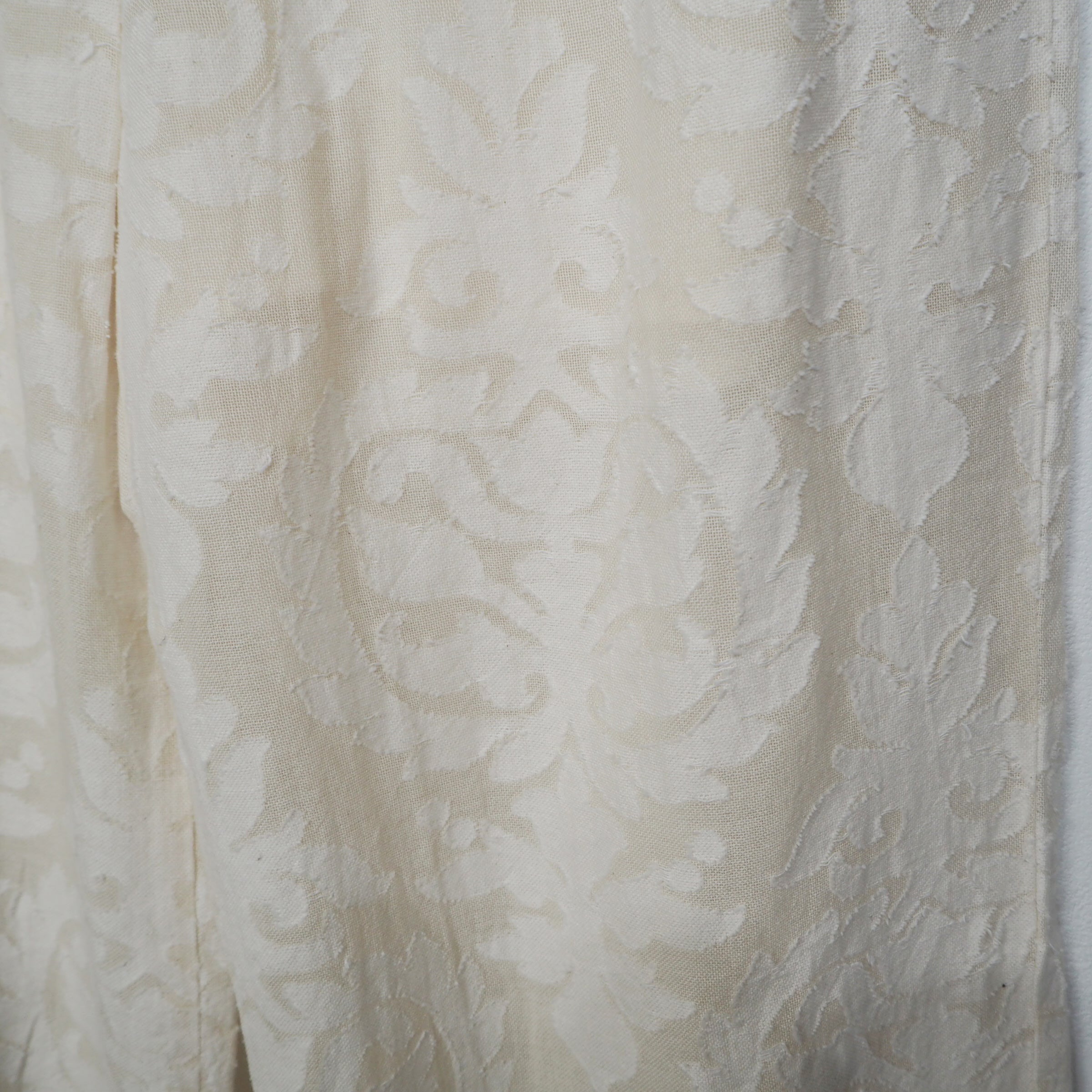 Pantalones de jacquard con encaje de la India
