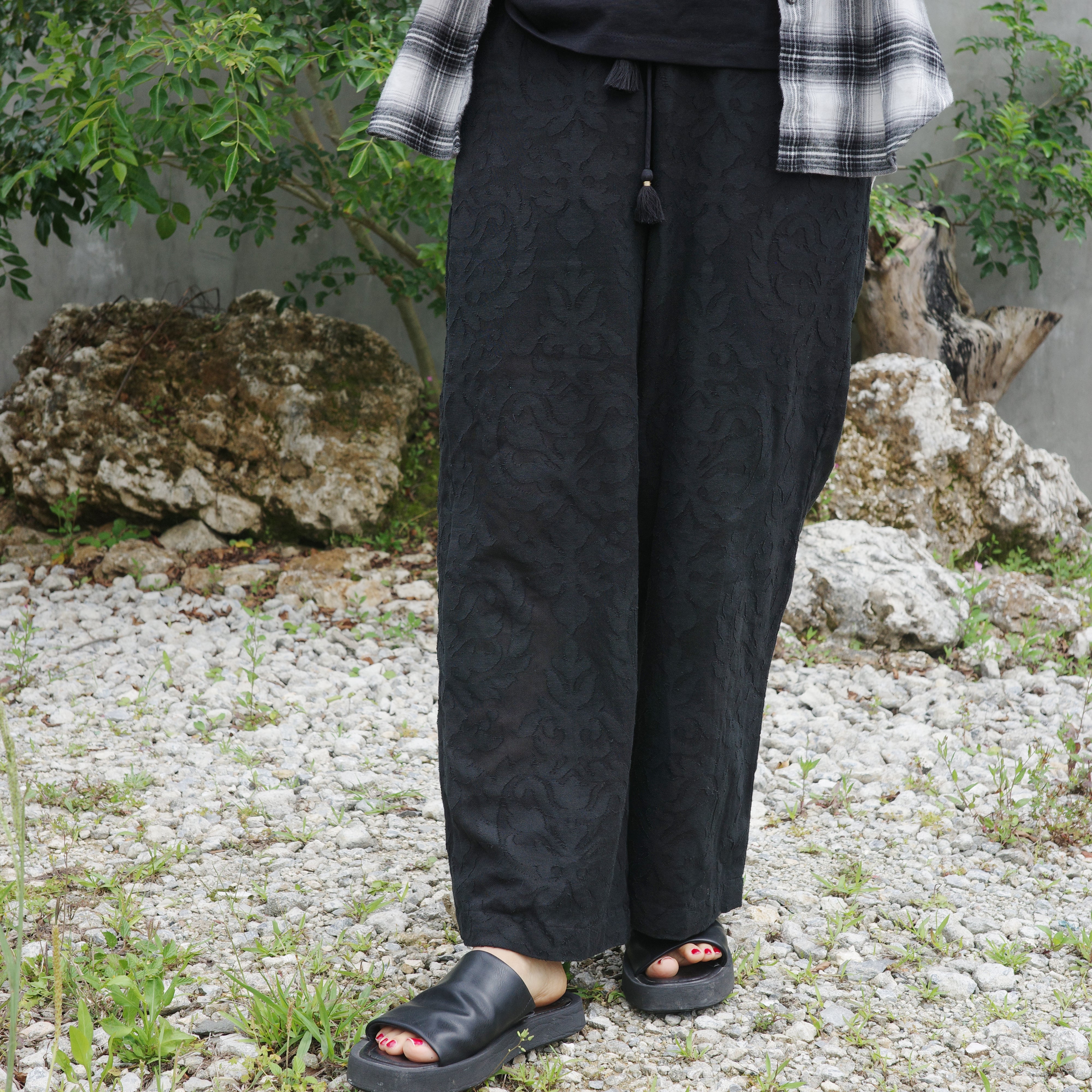 Pantalones de jacquard con encaje de la India