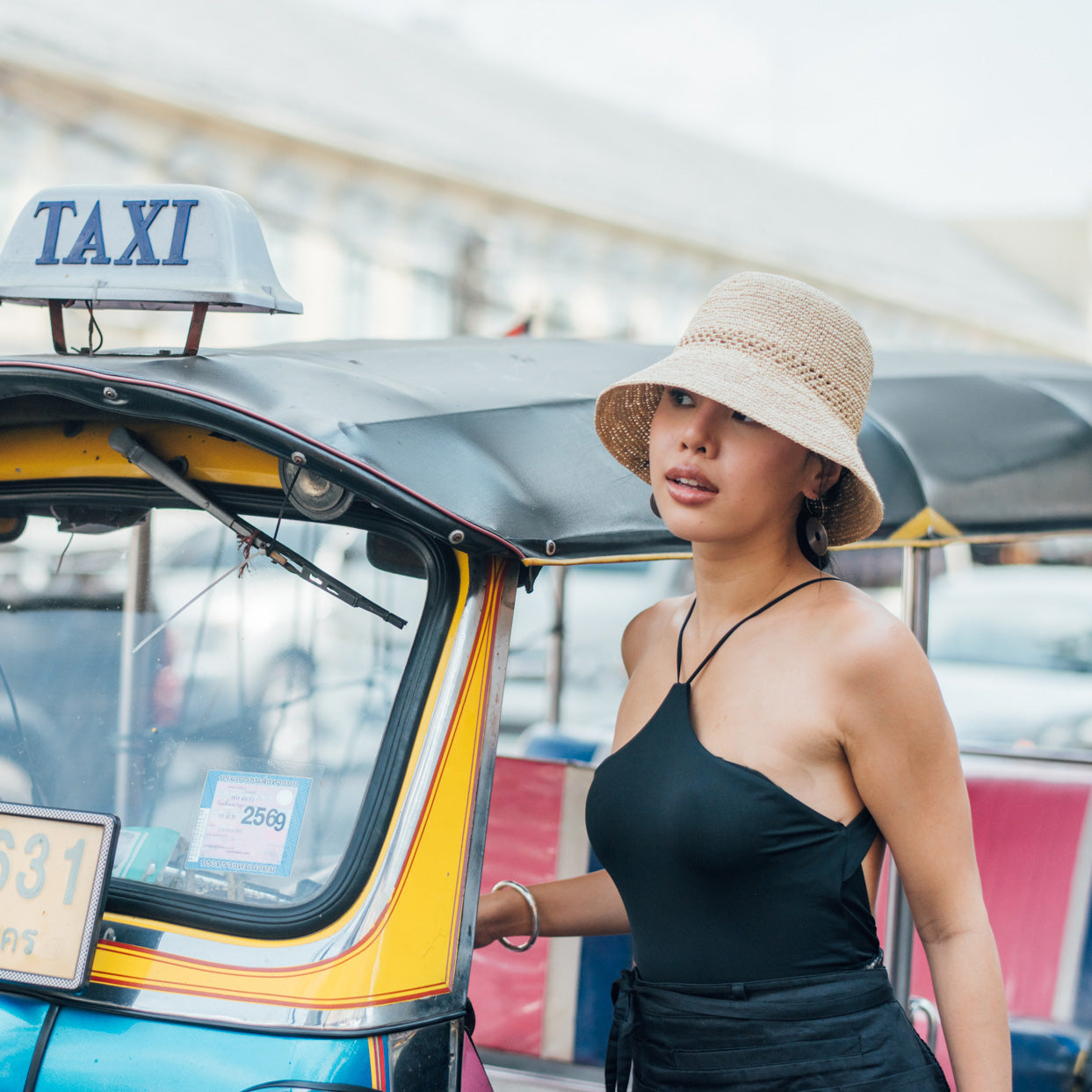 Raffia Lace Line Bucket