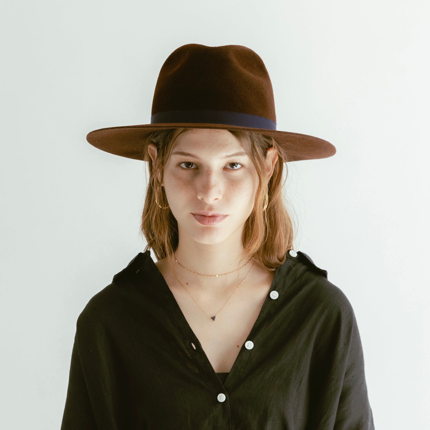 Velour Fedra Hat
