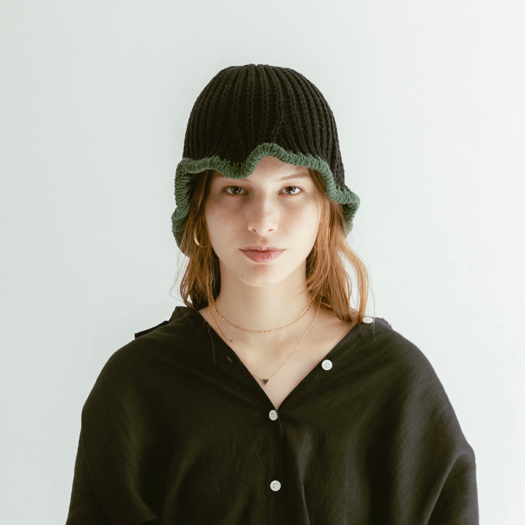 Gorro bicolor de algodón