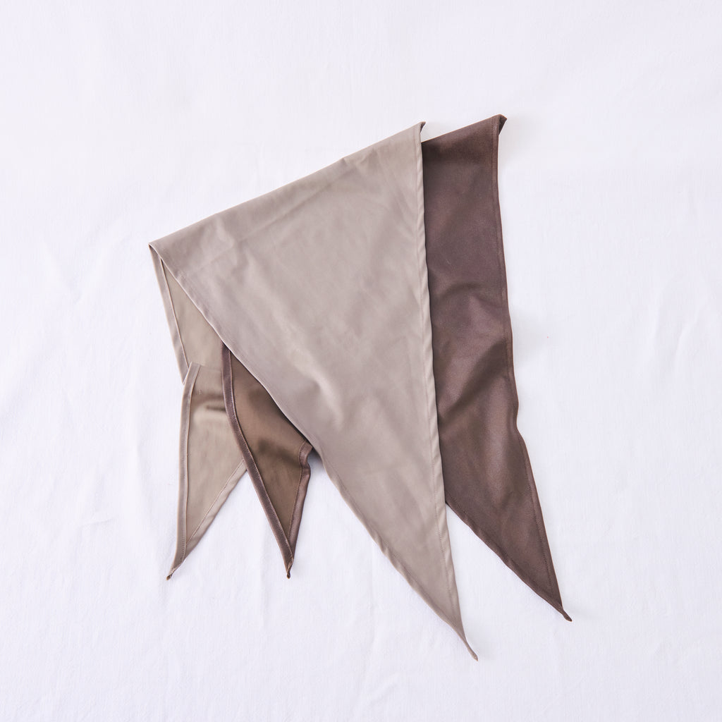 Smooth Triangle Scarf