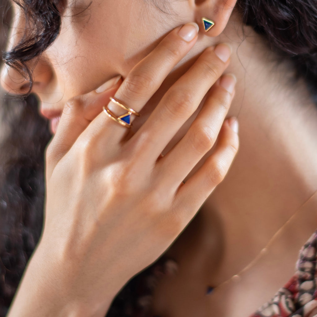 Triangle Lapislazuli Ring